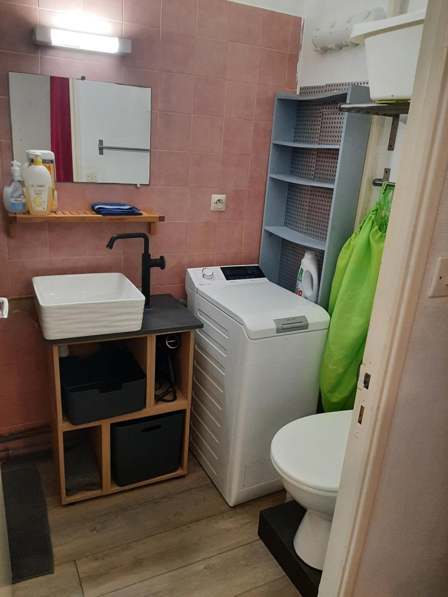Duplex14H 1Er Etage Jardinet 1 Parking Ou Studio14B Rdc Terrasse Sans Parking La Rochelle  Zewnętrze zdjęcie